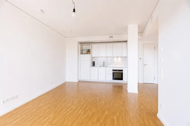 Exklusive 2-Zimmer-Wohnung im 9. Obergeschoss — photo 1